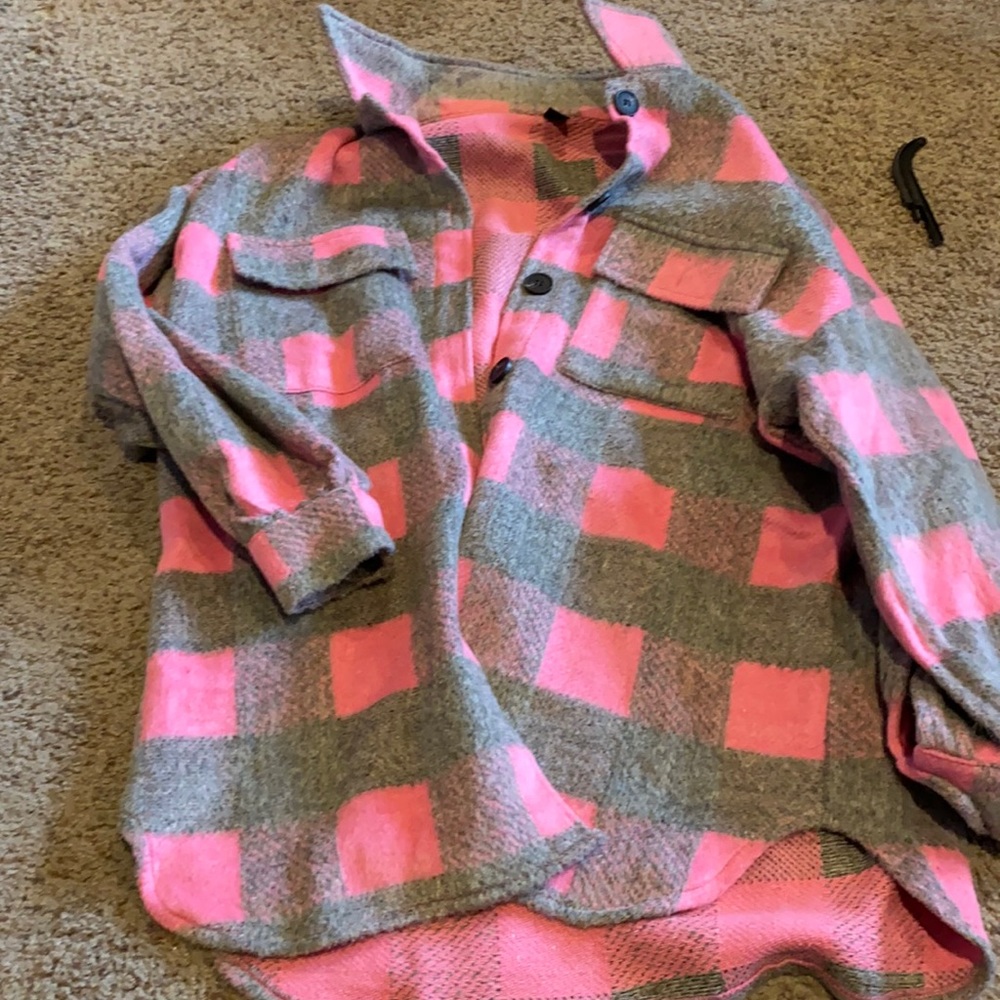 Shein shacket pink and grey brand new without tags
